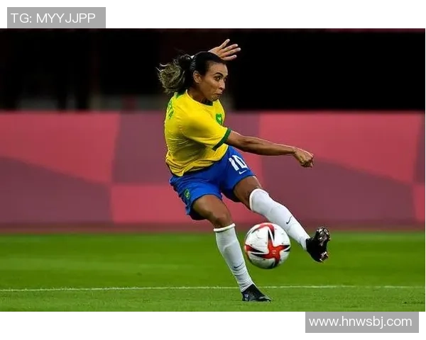 世界顶级女足球员盘点：从玛塔到梅根拉皮诺历程与成就分析