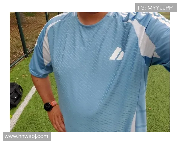 十大撞衫足球明星大盘点 同款球衣穿搭谁更出彩