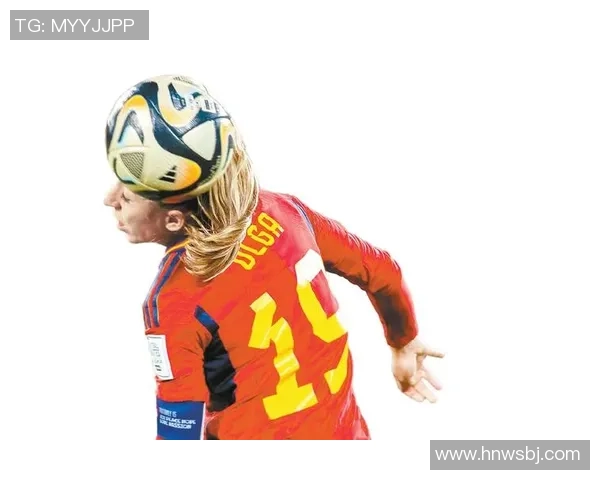 女足球星签字仪式引领新时代女性体育风潮 球场内外风采尽显