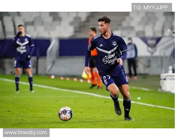 法甲足球明星卡片收藏热潮分析与未来发展趋势探讨