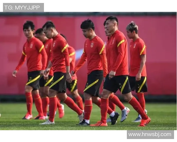 足球传奇再创历史新篇章，球星纪录不断刷新，赛场上的神奇瞬间与辉煌成就