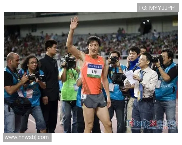 足球明星加热：探索足球运动中的明星效应与商业价值提升的深层关系